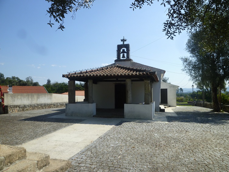 Capela de São Tiago de Francelos