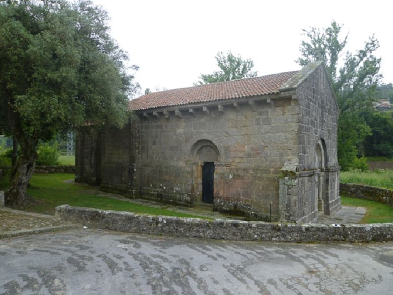 Igreja de Santa Eulália do Mosteiro de Arnoso