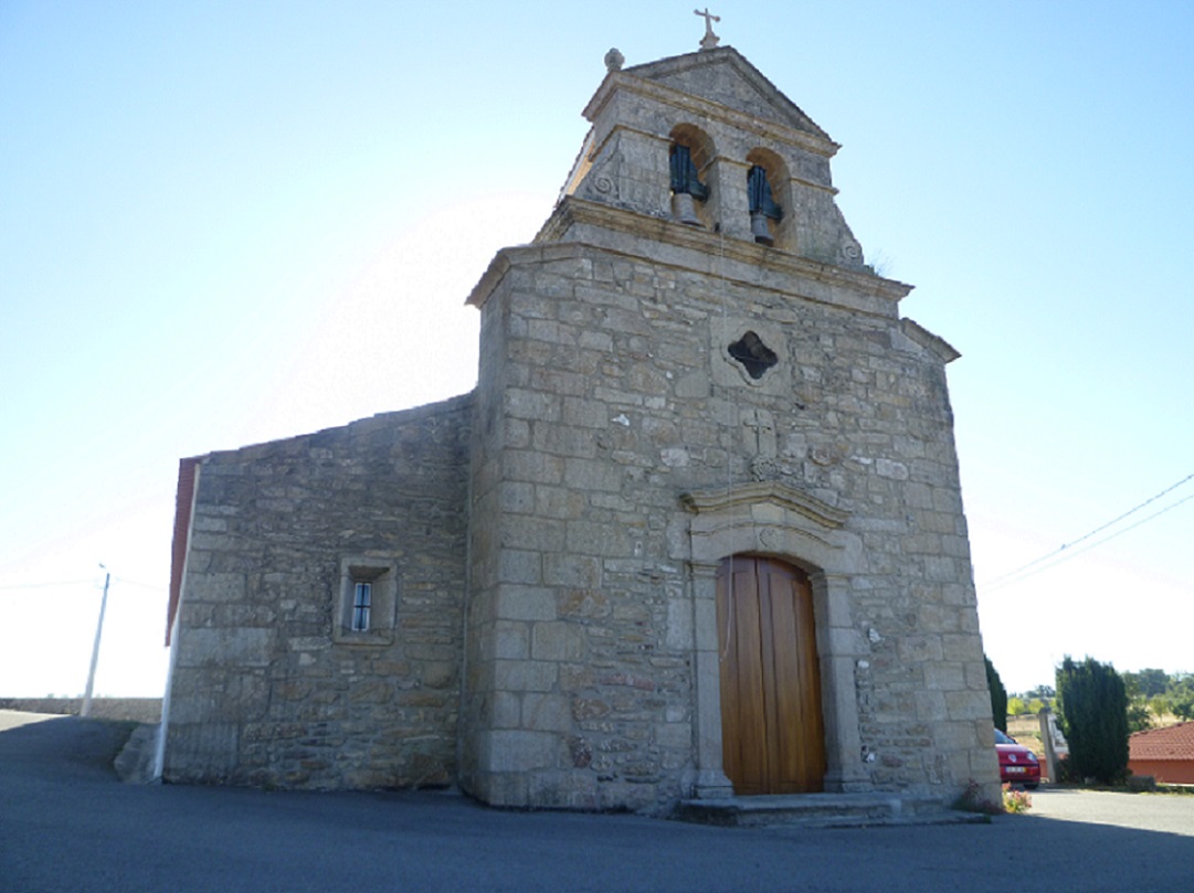 Igreja Matriz de Genísio