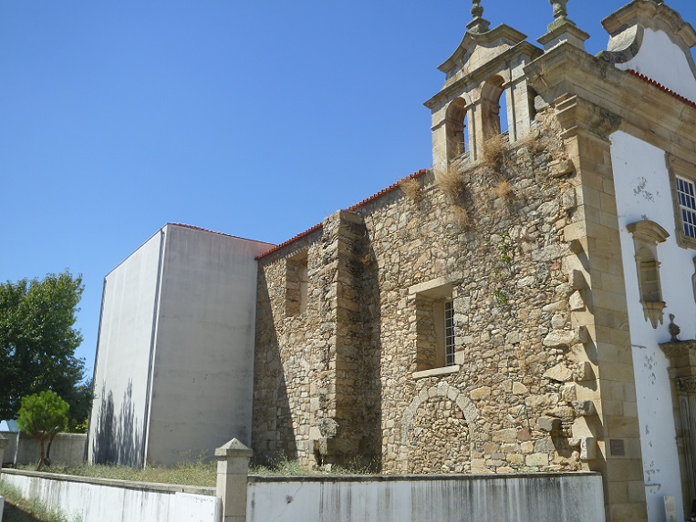 Igreja dos Trinos - Biblioteca Municipal