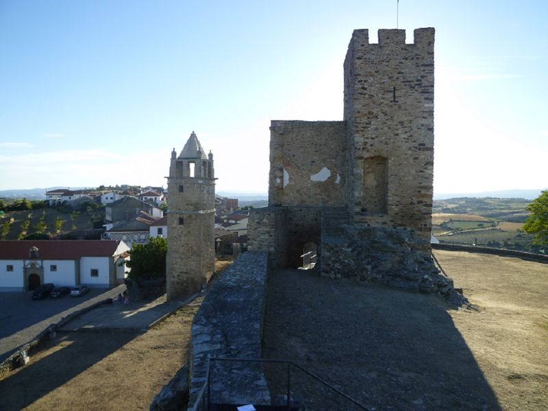 Castelo de Mogadouro