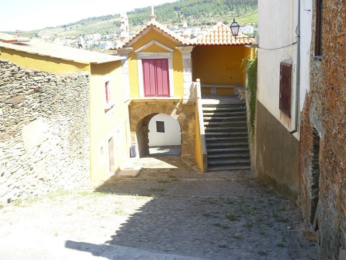 Porta da Vila Porta da Vila