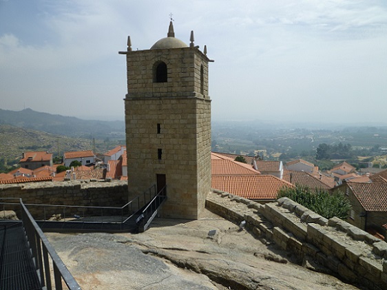 Torre Sineira, uma das partes que resta do Castelo Torre Sineira, uma das partes que resta do Castelo