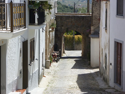 Porta de Baixo, entrada do que resta da Fortaleza