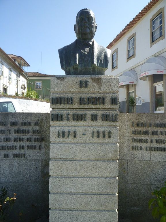 Busto do Dr. Alberto