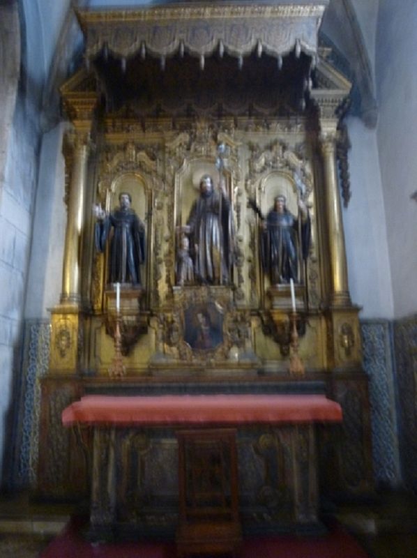 Igreja N Sra Graça - altar lateral