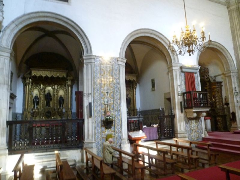 Igreja N Sra Graça - altares-laterais