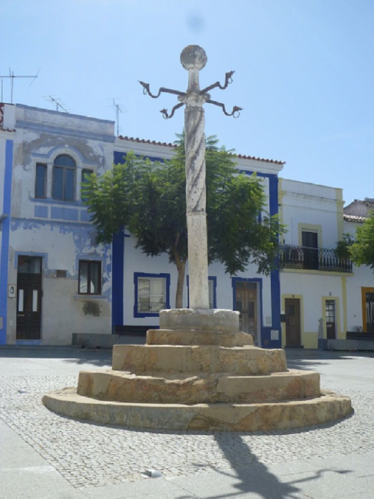 Pelourinho de Arraiolos