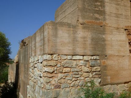 Castelo de Almoáda - lateral