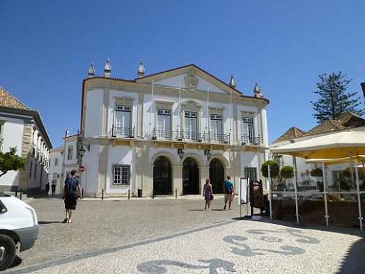 Câmara Municipal, Paços do Concelho