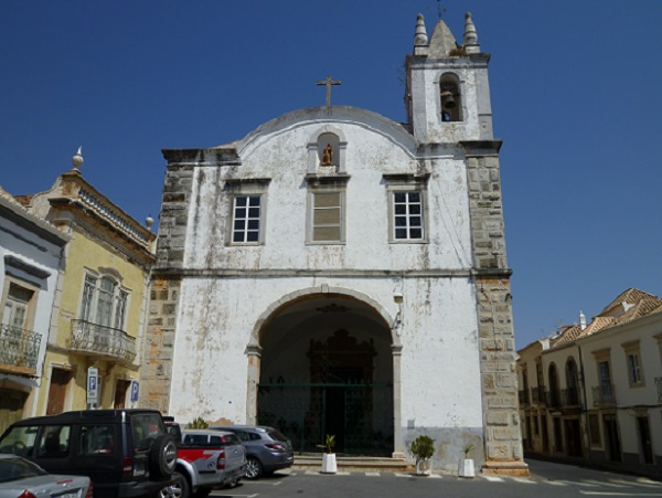 Fachada da Igreja