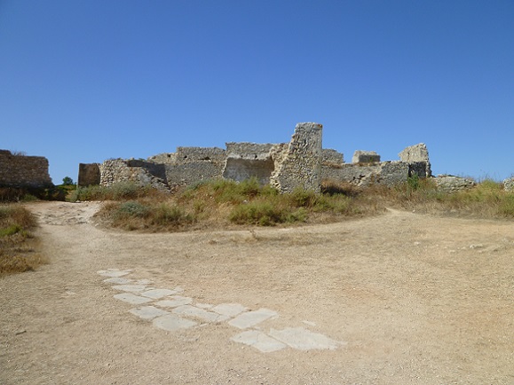 Forte de São Luís de Almádena - interior