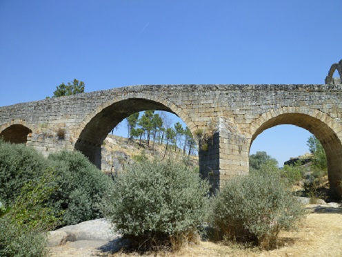 Ponte romana de Sequeiros