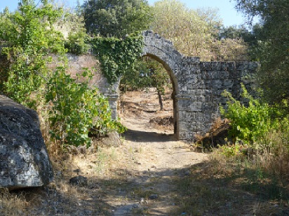 Castelo - Arco de entrada