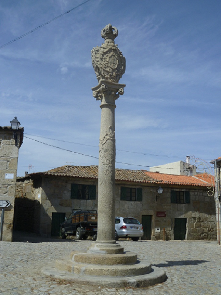 Pelourinho de Freixo de Numão