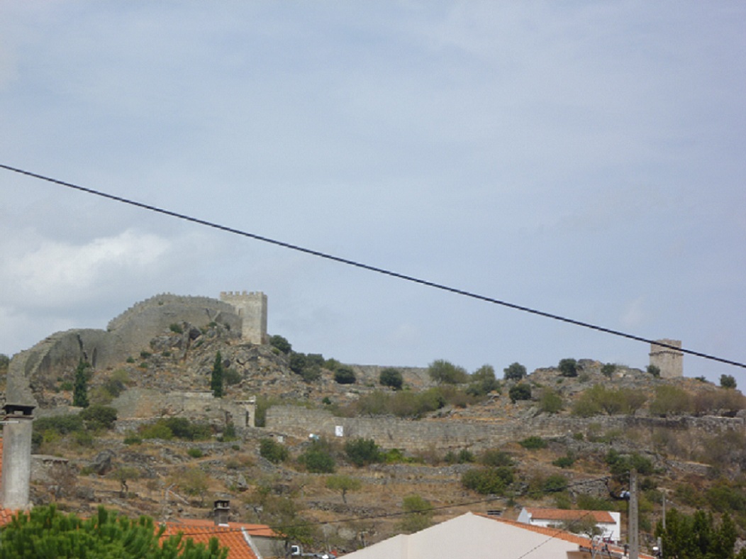 Castelo de Numão Castelo de Numão