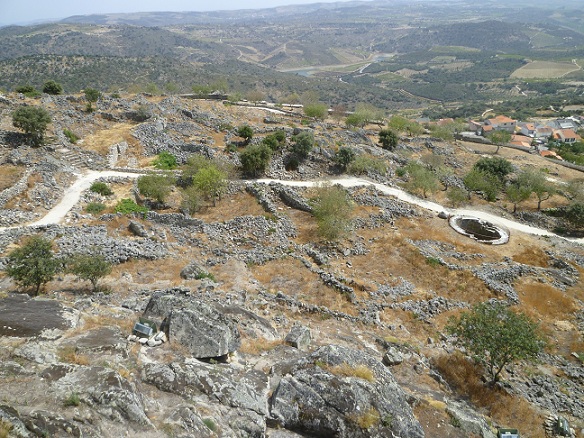 Castelo de Numão - interior