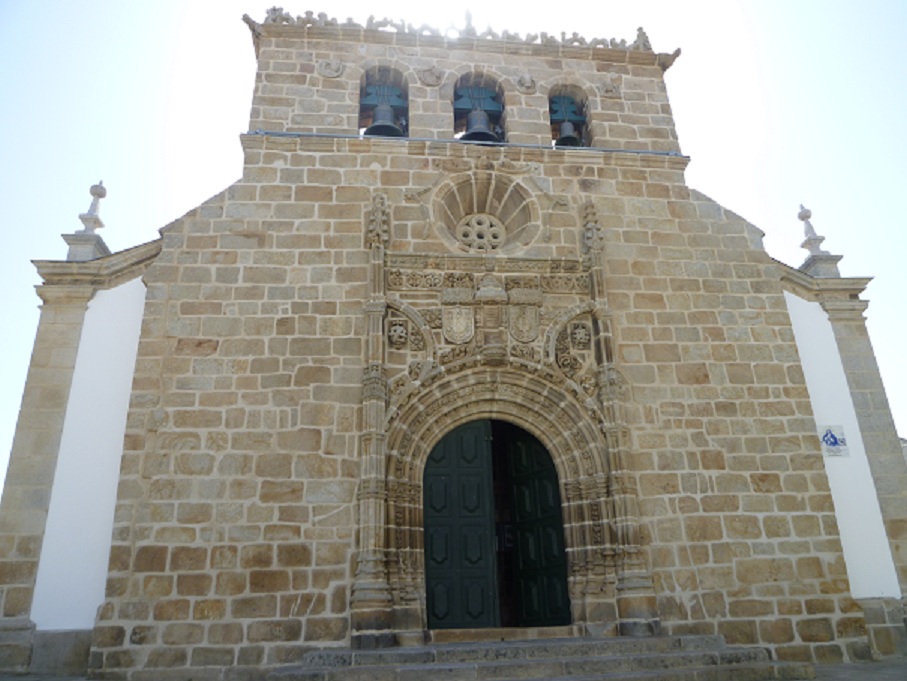 Fachada da Igreja