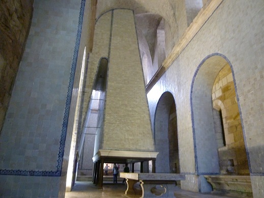 Mosteiro de Alcobaça - Cozinha Mosteiro de Alcobaça - Cozinha