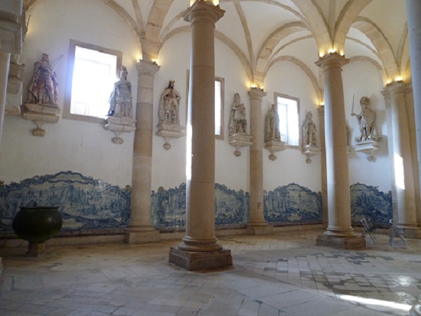 Mosteiro de Alcobaça - Sala dos Reis Mosteiro de Alcobaça - Sala dos Reis
