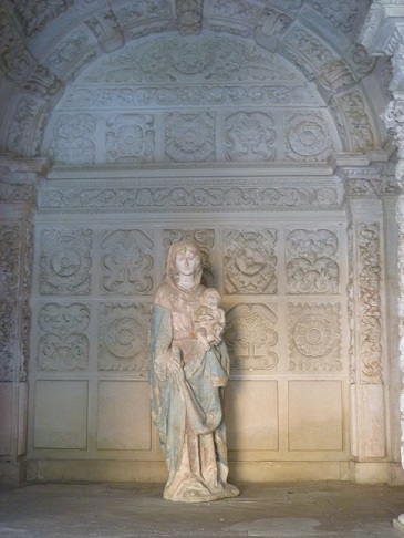 Mosteiro de Alcobaça - Virgem da Senhora de Alcobaça Mosteiro de Alcobaça - Virgem da Senhora de Alcobaça