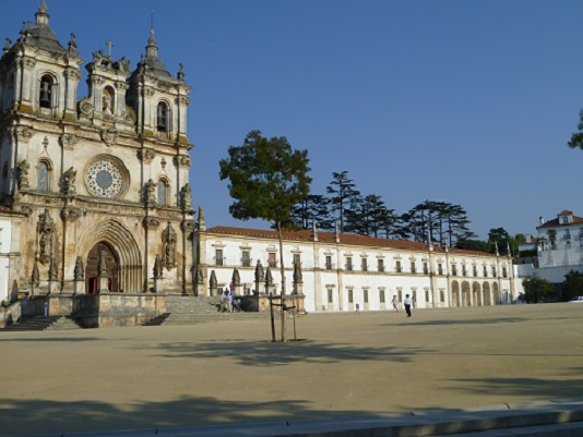 Mosteiro de Alcobaça Mosteiro de Alcobaça