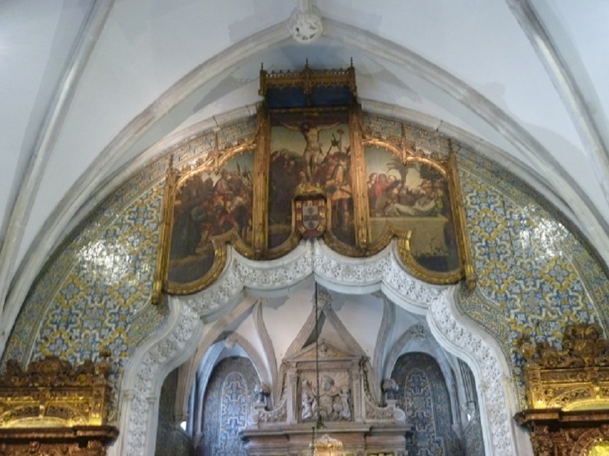 Igreja de Nossa Senhora do Pópulo - interior tríptico Igreja de Nossa Senhora do Pópulo - interior tríptico