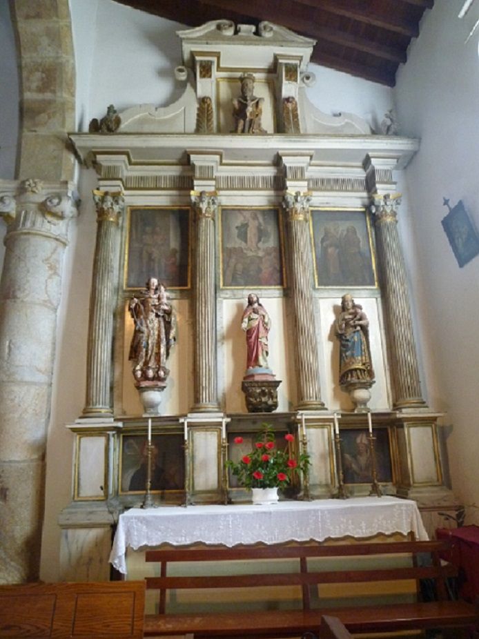 Igreja Matriz - retábulo nave direita