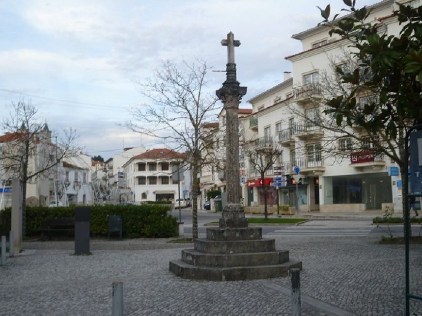 Pelourinho de Porto de Mós