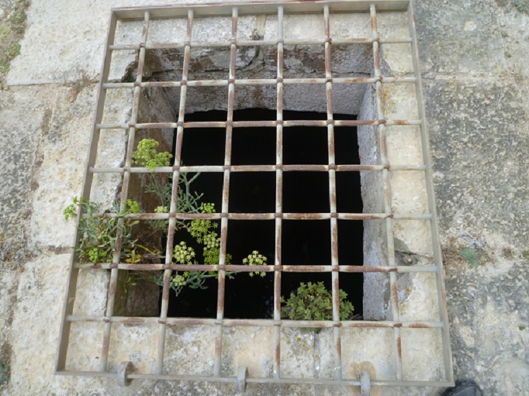 Forte de Nossa Senhora dos Anjos de Paimogo - interior