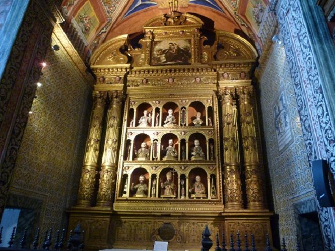 Igreja de São João Evangelista - altar