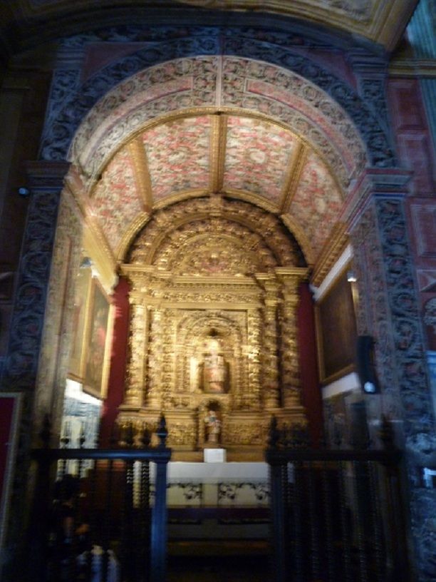 Igreja de São João Evangelista - altar