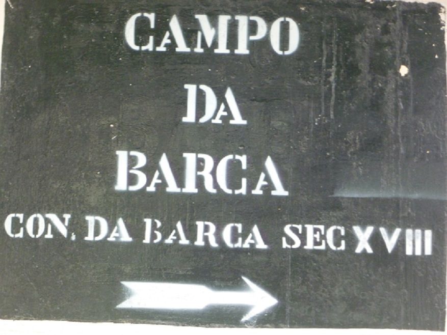 Rua com o nome Conde da Barca