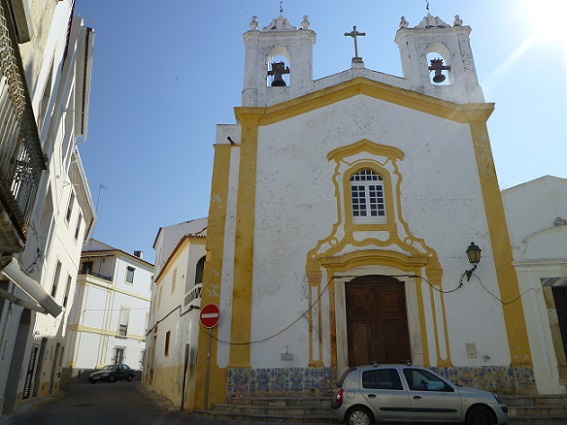 Igreja de Nossa Senhora das Dôres