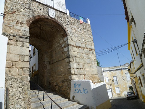 Porta da Muralha Islâmica