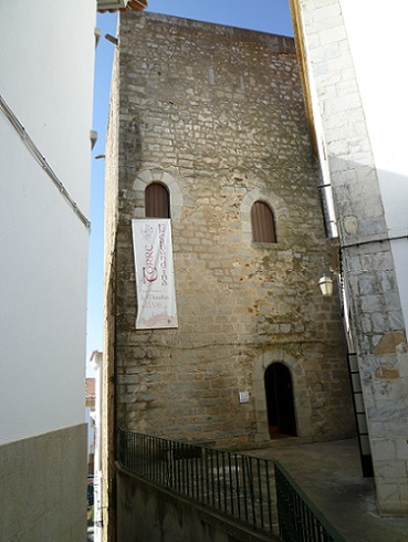 Torre da Muralha Fernandina