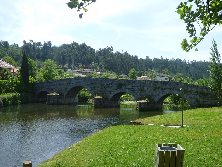 Ponte Românica