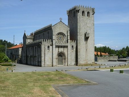 Mosteiro de Leça do Balio