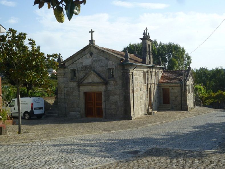 Antiga Igreja de Besteiros