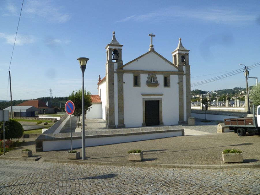 Igreja Matriz de Louredo