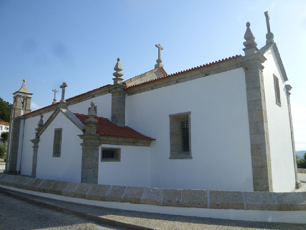 Igreja Matriz de Louredo