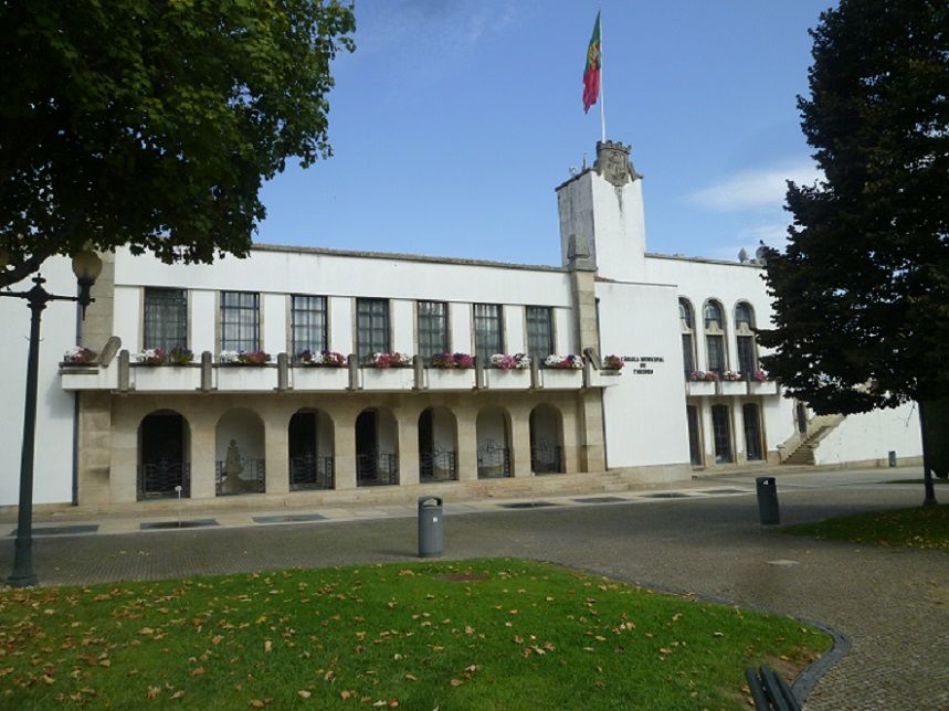 Câmara Municipal de Paredes