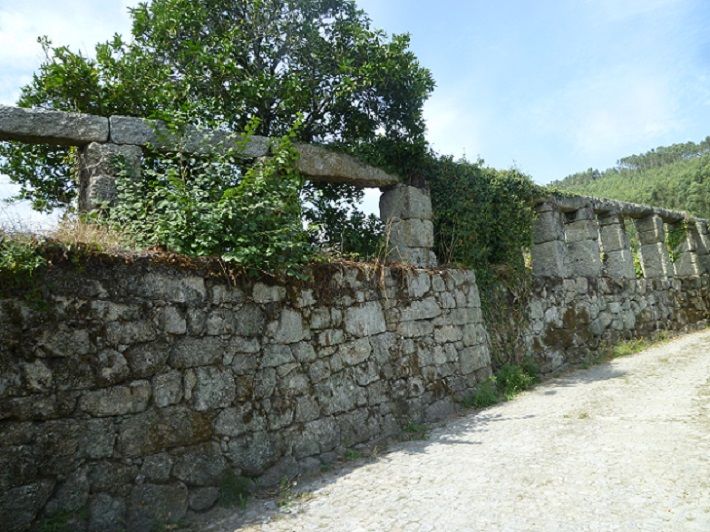 Aqueduto de Cimo da Vila