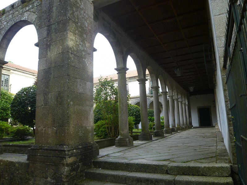 Mosteiro de Paço de Sousa - Claustros