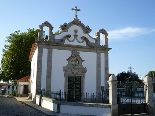 Igreja de S. Miguel de Nevogilde