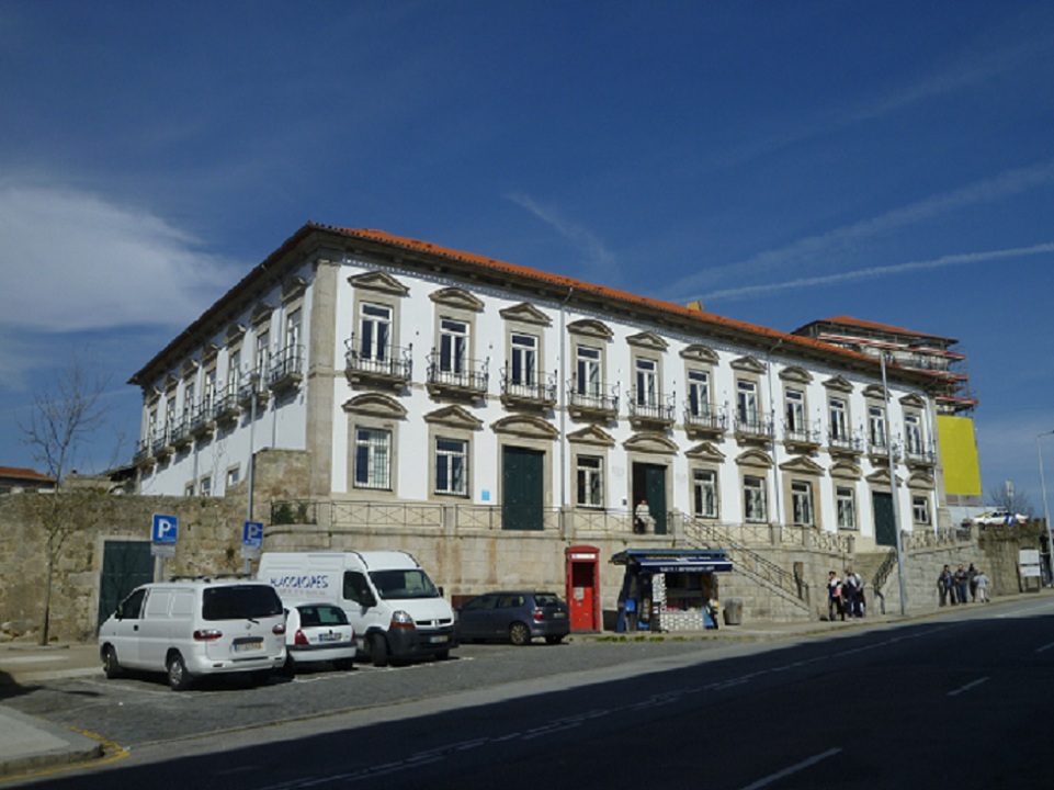 Palácio dos Condes de Azevedo