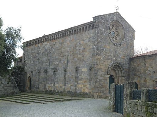Mosteiro de S. Pedro de Roriz