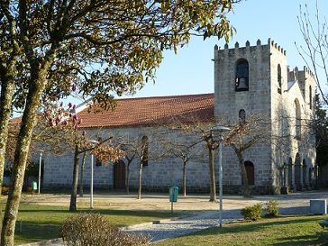 Mosteiro de Pedroso - Lateral