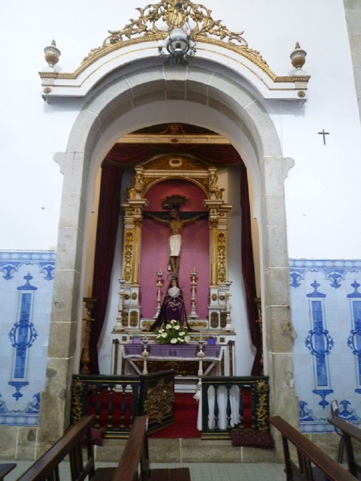 Igreja Paroquial de Santa Marinha - Esquerda