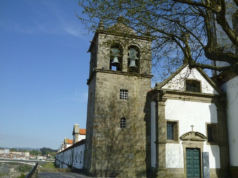 Mosteiro da Serra do Pilar - Igreja